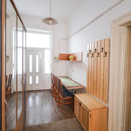 Peterdy Street Apartment